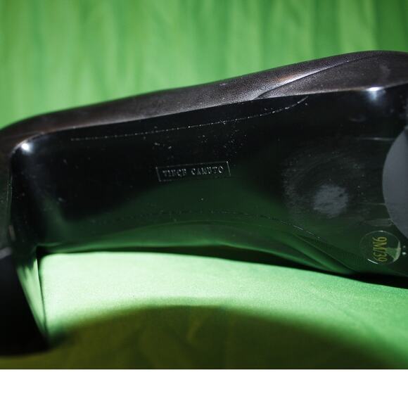 Vince Camuto Black Platform High Heel Gold Zip A2  Sz. 9 M - Picture 9 of 16